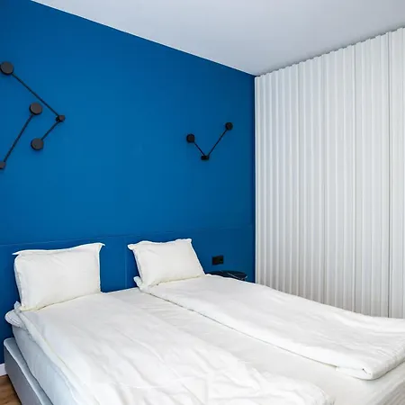 Aviva Living By Flat Mаnager