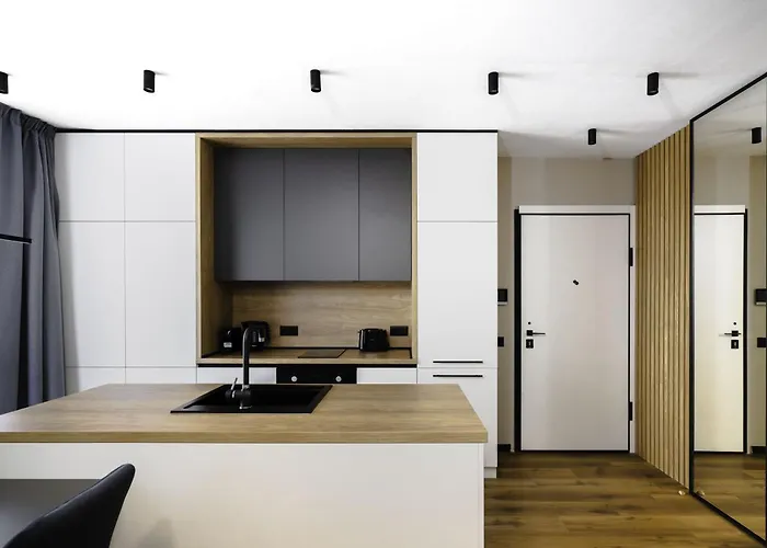 Aviva Living By Flat Mаnager * ソフィア